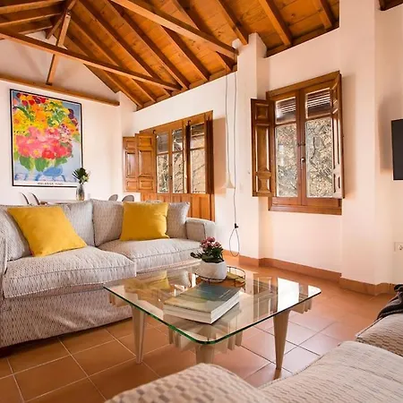 Casa Tipica Del Albaicin Con Interior De Diseno Granada