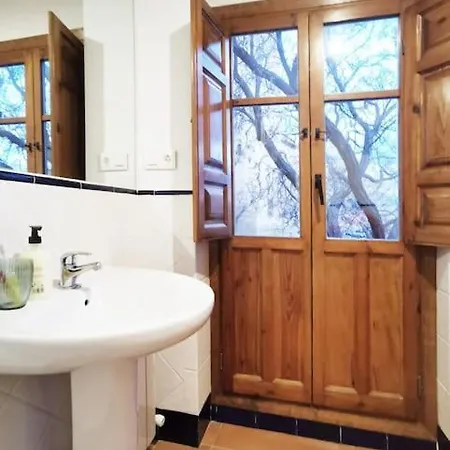 Casa Tipica Del Albaicin Con Interior De Diseno Holiday home
